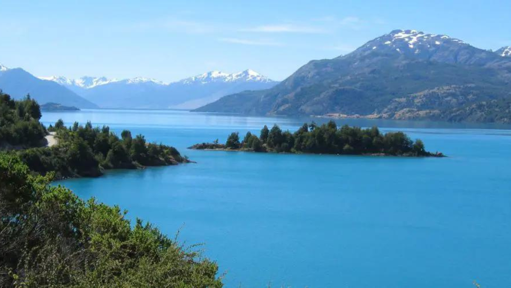 Lago Chelenko: El Tesoro Natural de la Patagonia Chilena